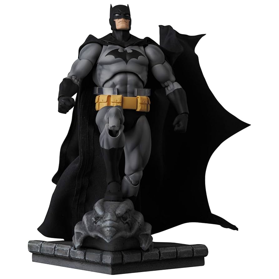 MAFEX ハントレス(BATMAN： HUSH Ver.) Amazon.com: Medicom Batman: Hush: Huntress MAFEX Action